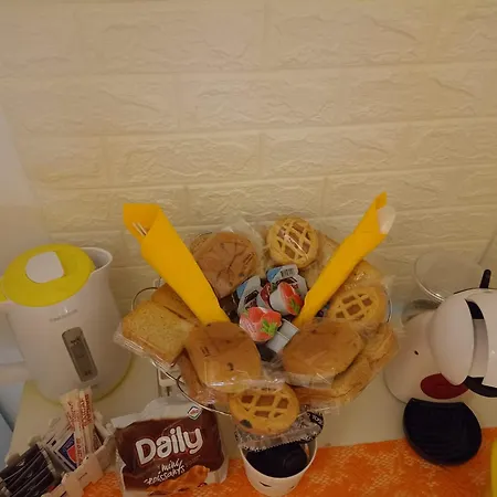 Sun & Moon Penzion Bari