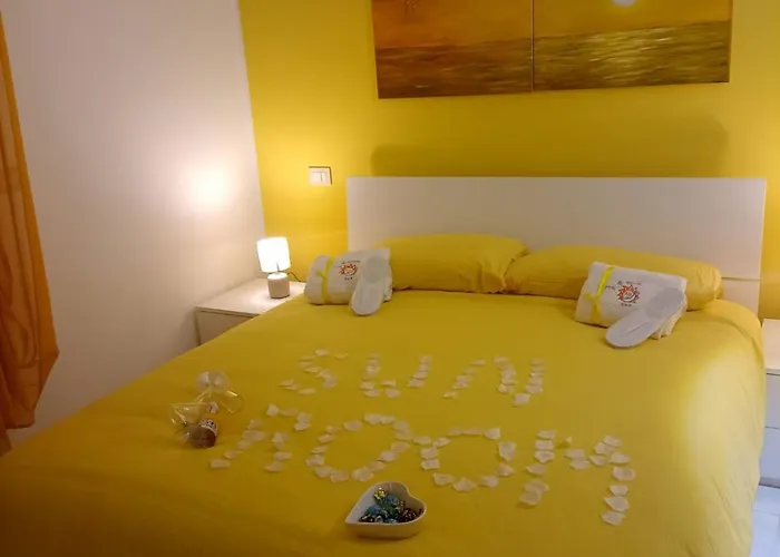 Sun & Moon Gasthuis 3*